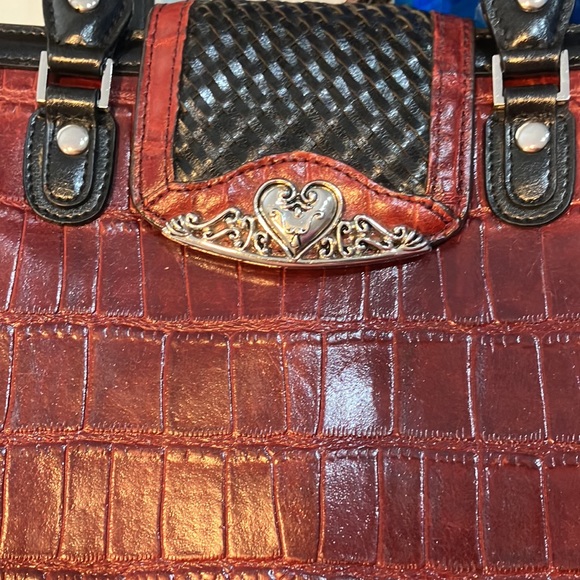 Vintage M.C. Marc Chantel embossed leather purse with heart - Picture 12 of 12